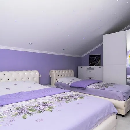 Apartment Villa Marija Tivat Exterior photo