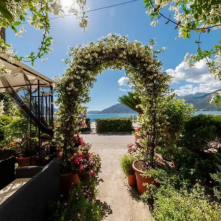 Apartment Villa Marija Tivat Exterior photo